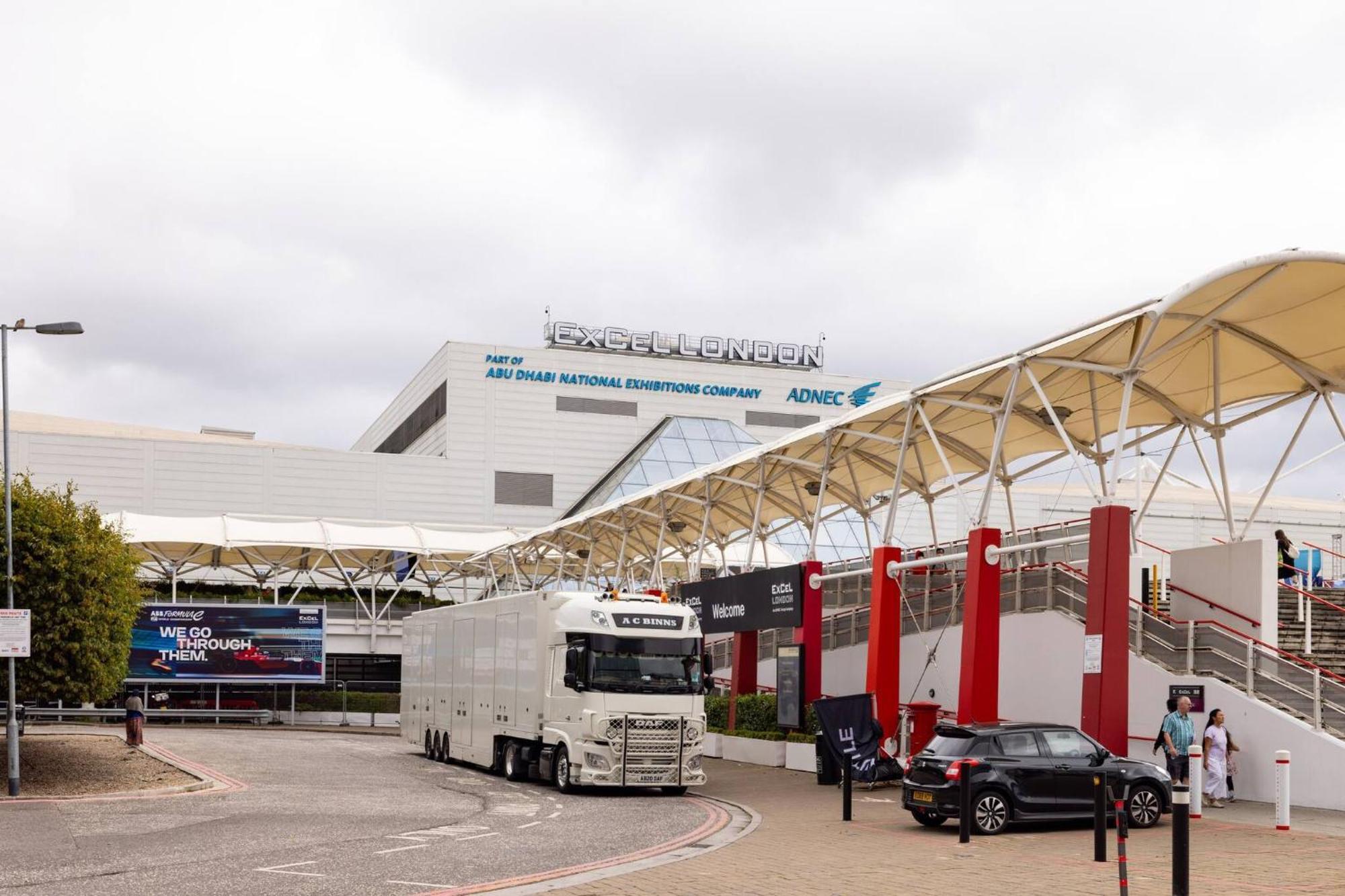 Wild Roses Serviced Apartments - Excel Warehouse 2 ロンドン エクステリア 写真