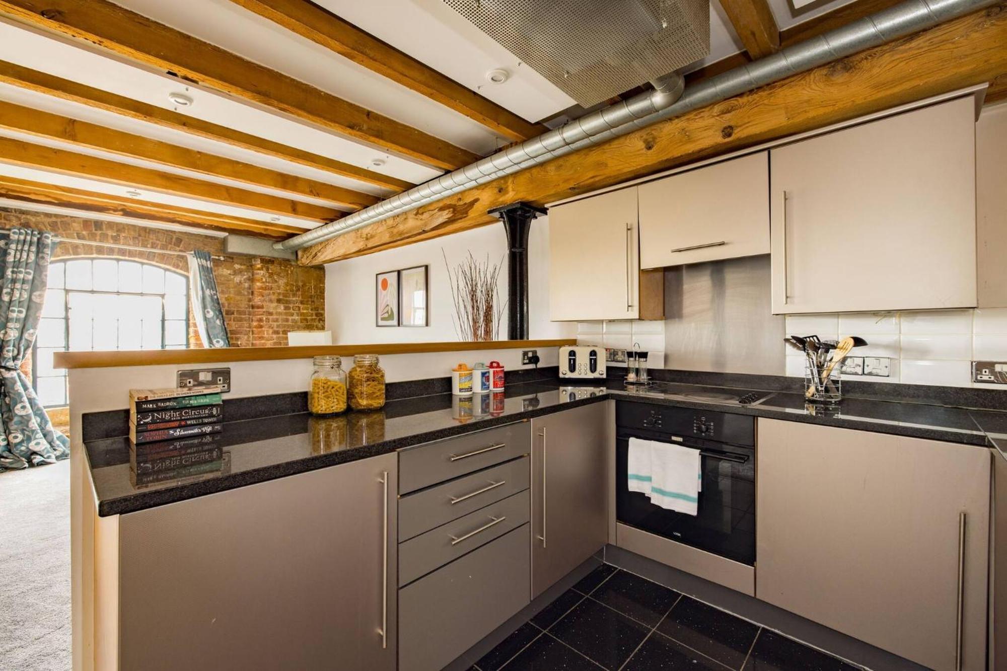 Wild Roses Serviced Apartments - Excel Warehouse 2 ロンドン エクステリア 写真