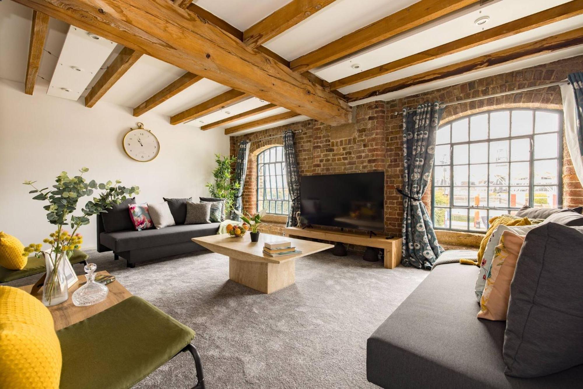 Wild Roses Serviced Apartments - Excel Warehouse 2 ロンドン エクステリア 写真