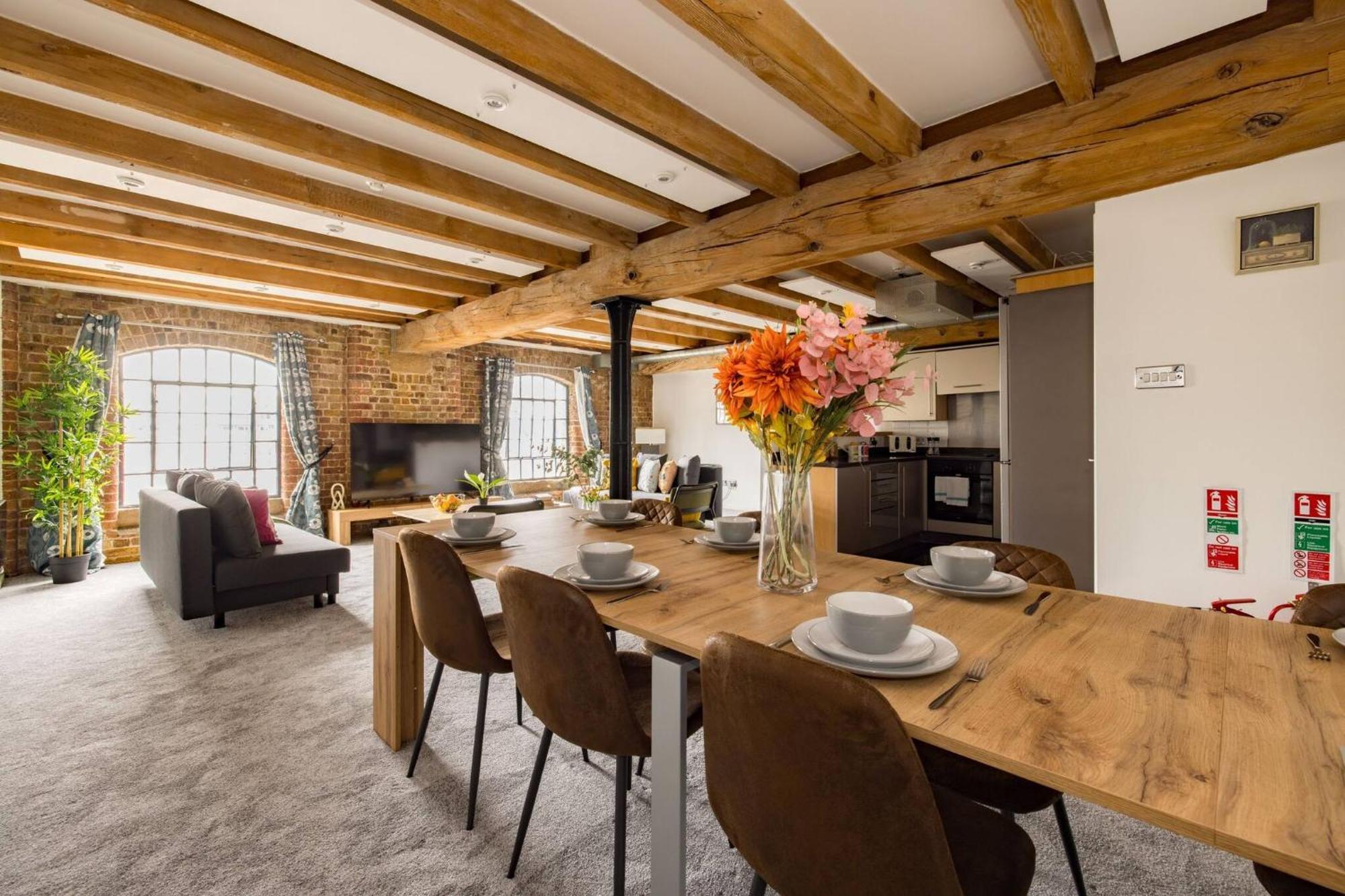 Wild Roses Serviced Apartments - Excel Warehouse 2 ロンドン エクステリア 写真